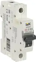ARMAT Выключатель автоматический однополюсный C 0.5А M06N в Москве ARMAT Выключатель автоматический однополюсный C 0.5А M06N - foto